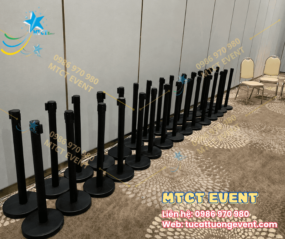Trụ Barrier dây kéo 5