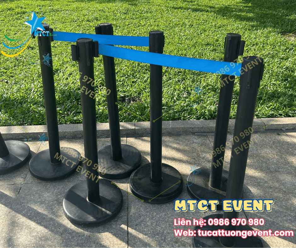 Trụ Barrier dây kéo 7