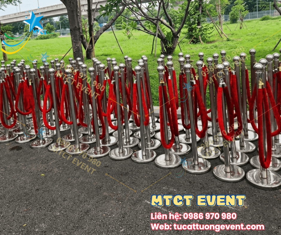 Trụ Barrier dây nhung 2