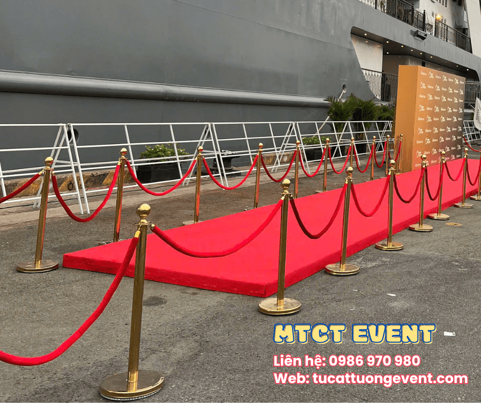 Trụ Barrier dây nhung 4